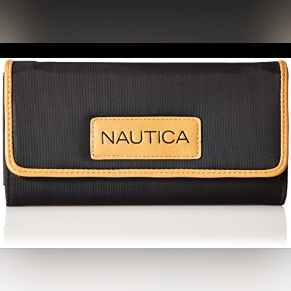 NWT Nautica Carry All Wallet Clutch